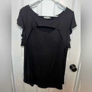 Emerald brand size 3X black top with cut out
